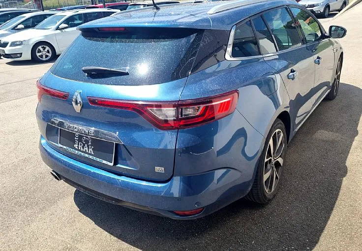 Zunanja slika - Renault Mégane - Megane Grandtour dCi 110 Energy S S Bose - 6