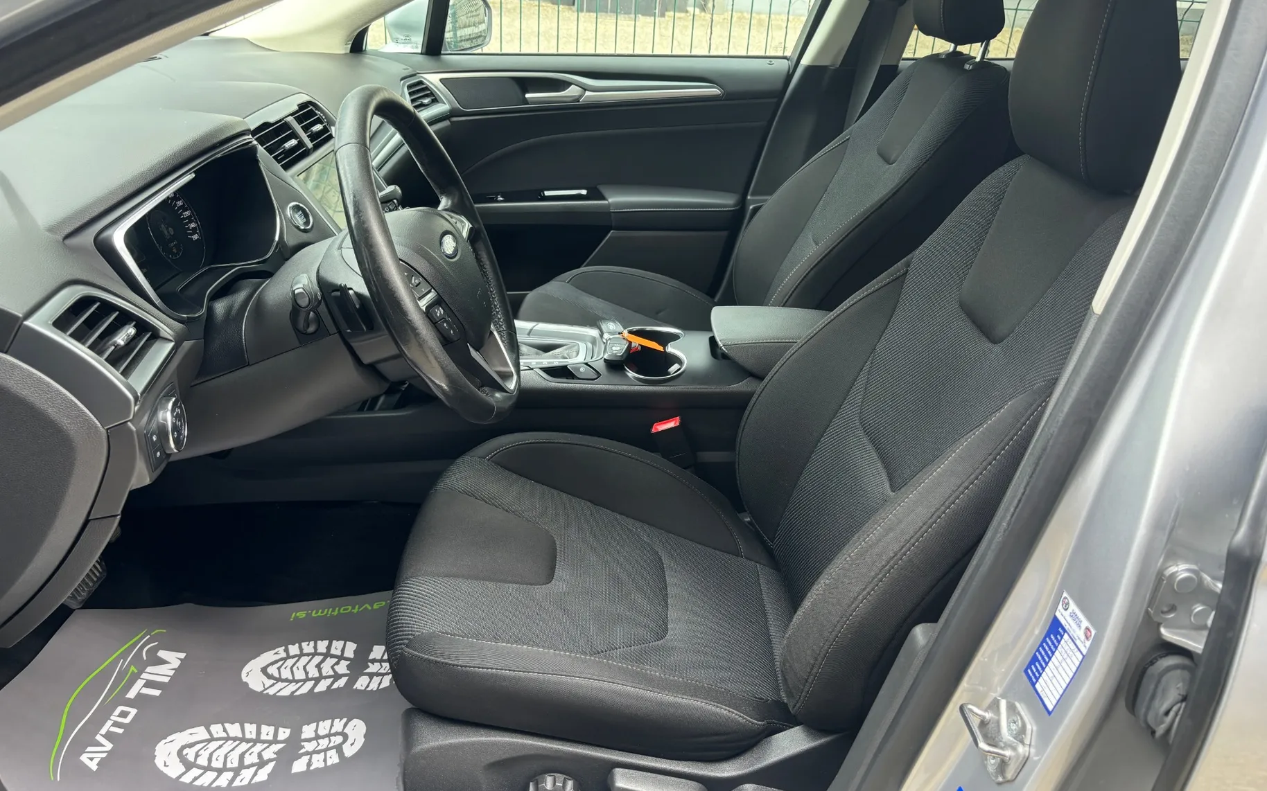 Zunanja slika - Ford Mondeo - 2,0 TDCi Trend - 10