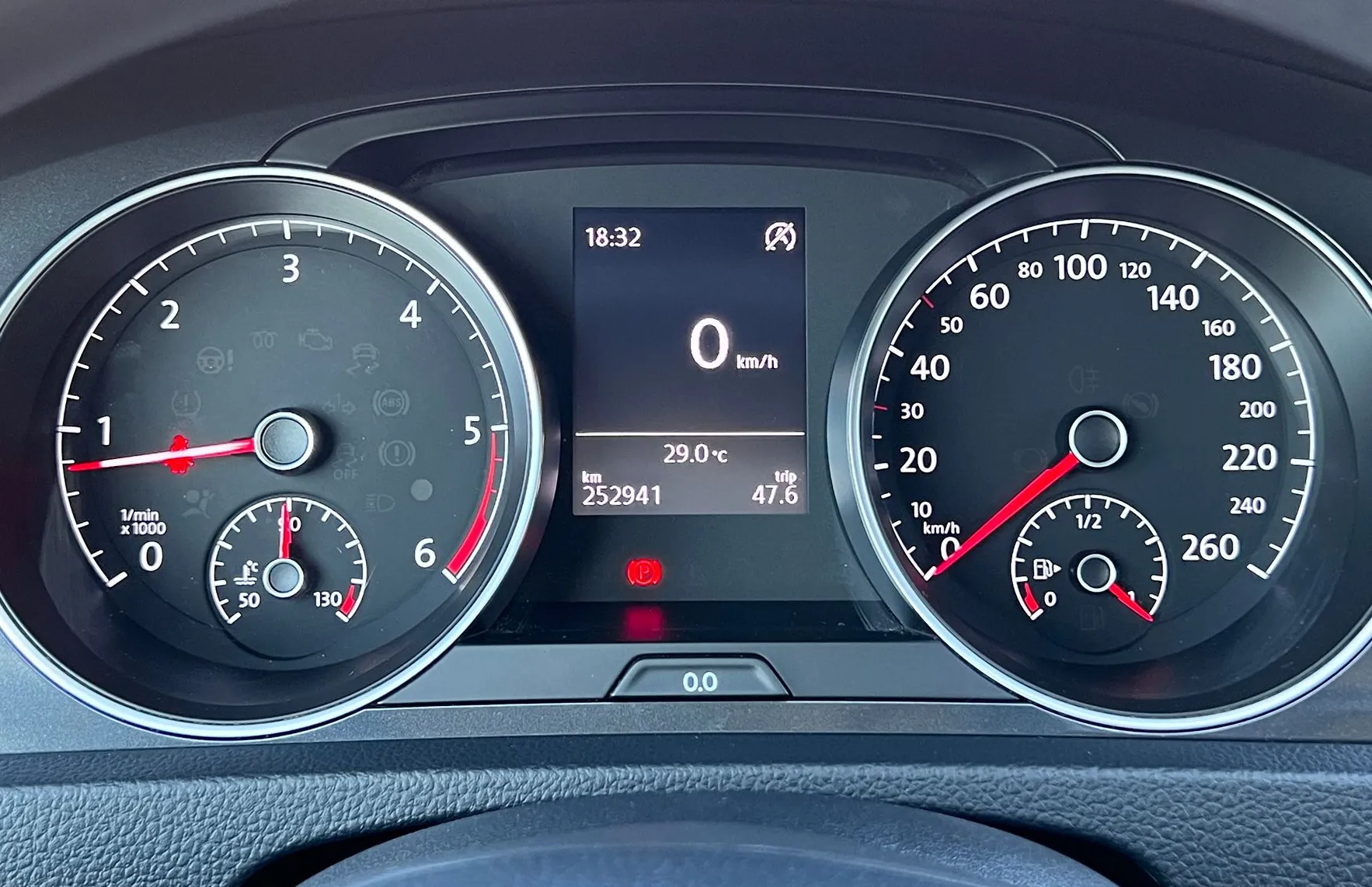 Zunanja slika - Volkswagen Golf - Variant 1.6 TDI Trendline 85 115  Park Klima Velik servis - 8