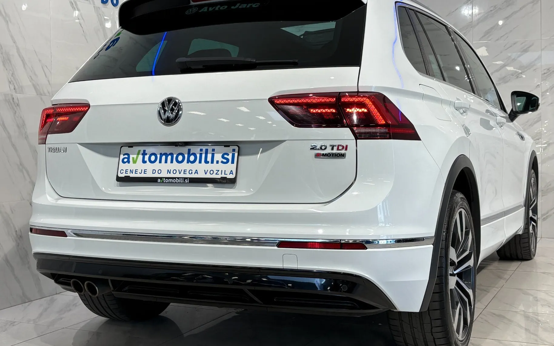 Zunanja slika - Volkswagen Tiguan - 2.0TDI R-Line DSG 4motion|Panorama|ACC|Kamera|SLO| - 6