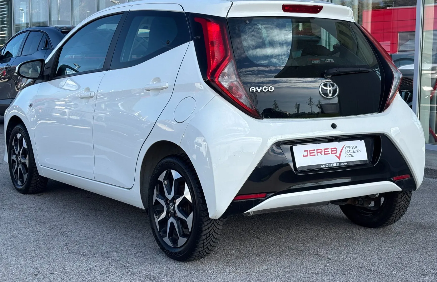 Zunanja slika - Toyota Aygo - 1.0 VVT-i - 3