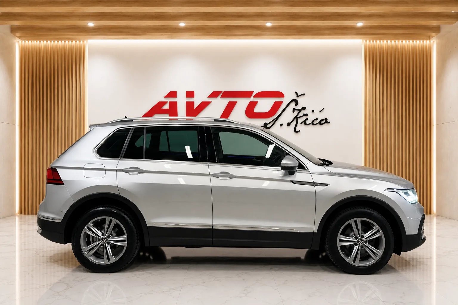 Zunanja slika - VW Tiguan - 2.0 TDI-4X4-AUT-IQ-VIRTUAL-ACC-HEAD UP-LED-KAMERA. - 6