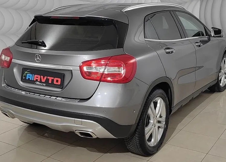 Zunanja slika - Mercedes-Benz GLA-Razred - 200-156KM-2XAMG-LINE-KAMERA-NAVI-GRET-SED-80.000KM - 6