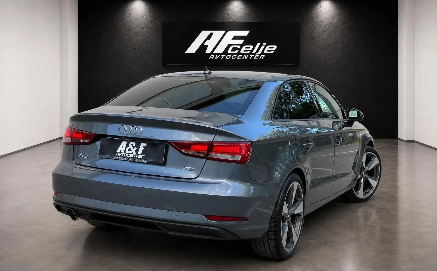 Zunanja slika - Audi A3 - 1.6 TDI-S TRONIC-163.000km-LIZING ZA TUJCE-NAVI-.. - 5