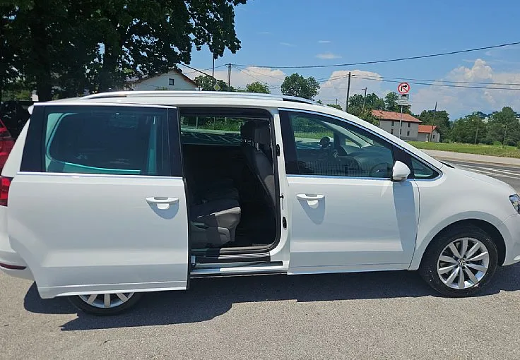 Zunanja slika - Volkswagen Sharan - °HIGHLINE° 2.0 TDI 177ks °DSG° °BI-XENON° °17-COL° - 5