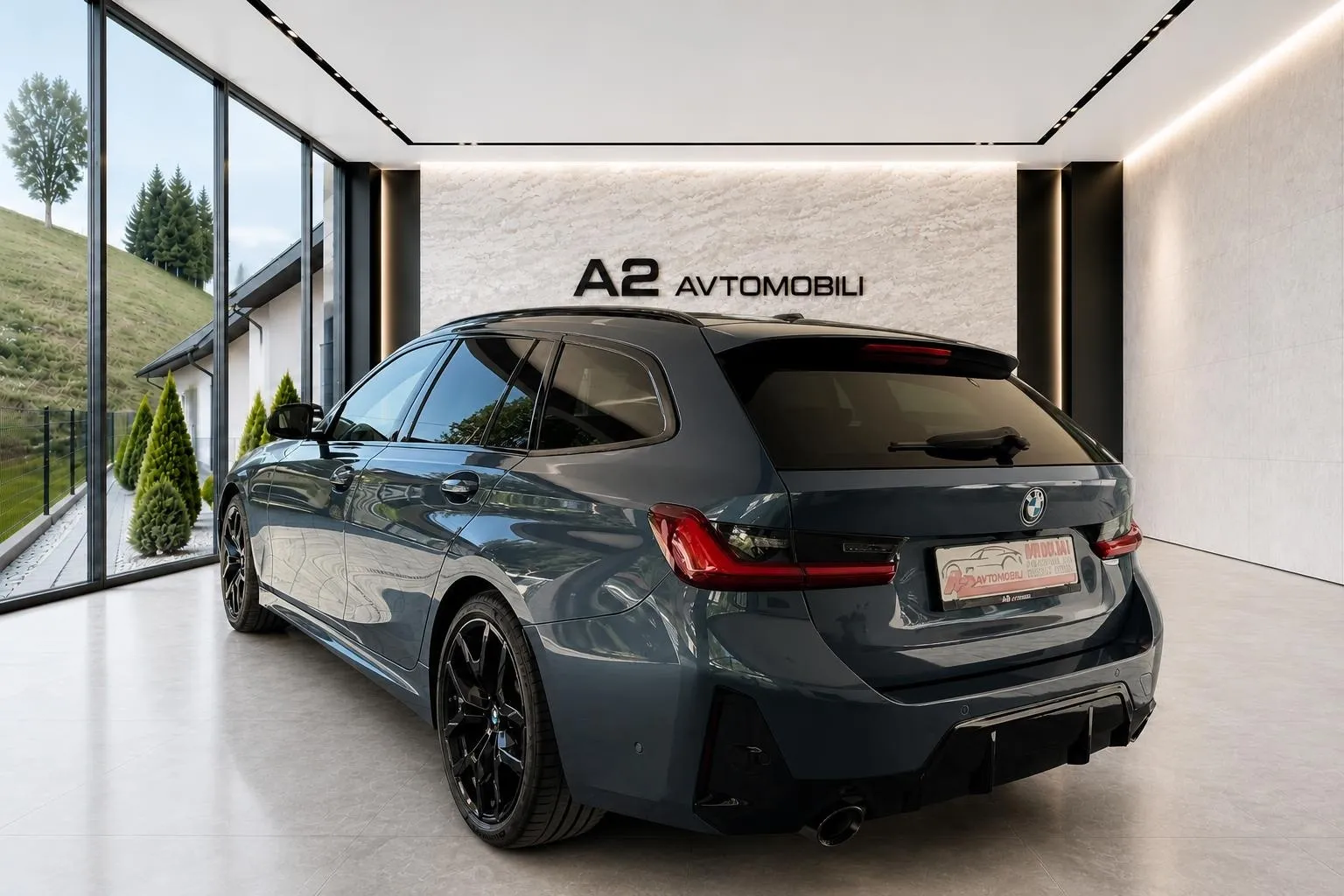 Notranja slika - BMW serija 3 Touring: - 320d xDrive  Avt.M-PRO-KAMERA360-ACC-HEAD UP-NAV.. - 8