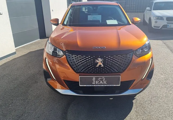 Zunanja slika - Peugeot 2008 - 1.2 PureTech 100 S S Allure PRVI L.. SERVISNA - 3