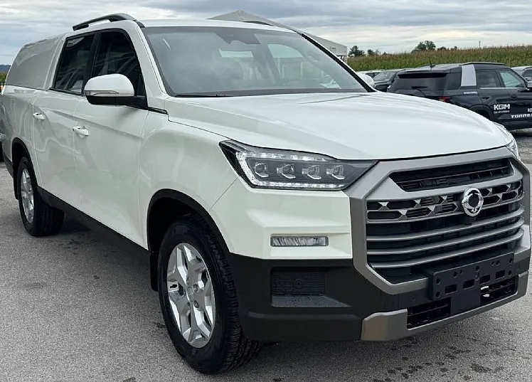 Zunanja slika - SsangYong Musso - GRAND 2.2 XDi Ultimate+ 4WD A T - 2