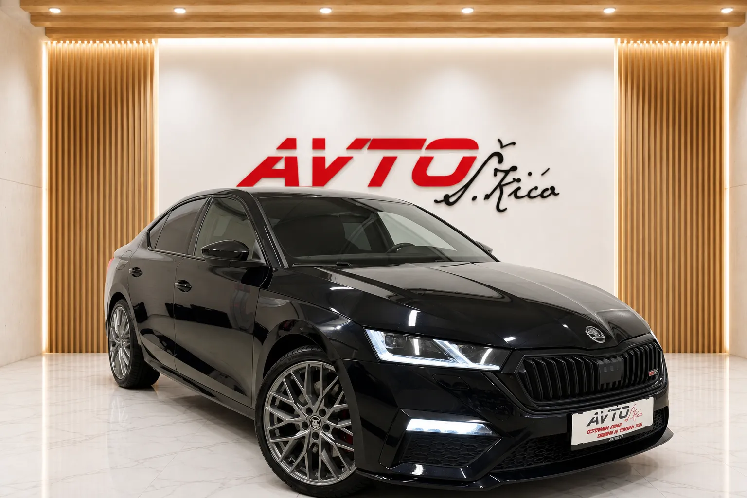 Zunanja slika - Škoda Octavia - RS 2.0 TSI-VIRTUAL-FULL LED-ACC-KAMERA-NAVI-AVT-.. - 2