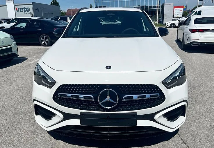 Zunanja slika - Mercedes-Benz GLA-Razred - 180 AMG Line EDITION Avt - 2