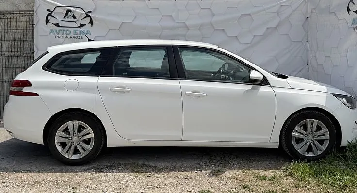 Zunanja slika - Peugeot 308 - 1.6 HDI avt. - LED - PDC - NAVI - ALU16 - 5