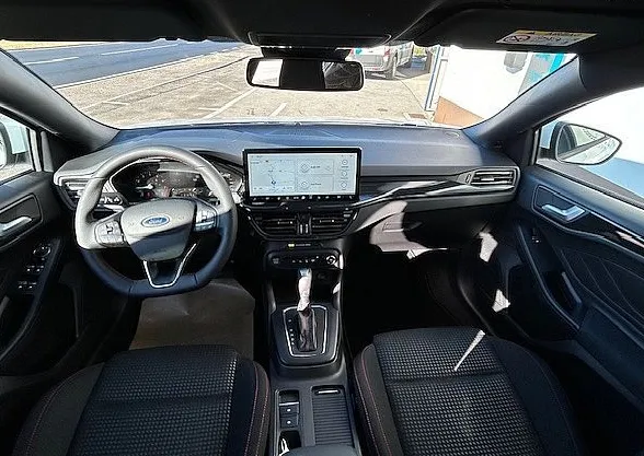 Zunanja slika - Ford Focus - 1.0 EcoBoost 114kW mHEV - AUT. -  ST-Line - 7