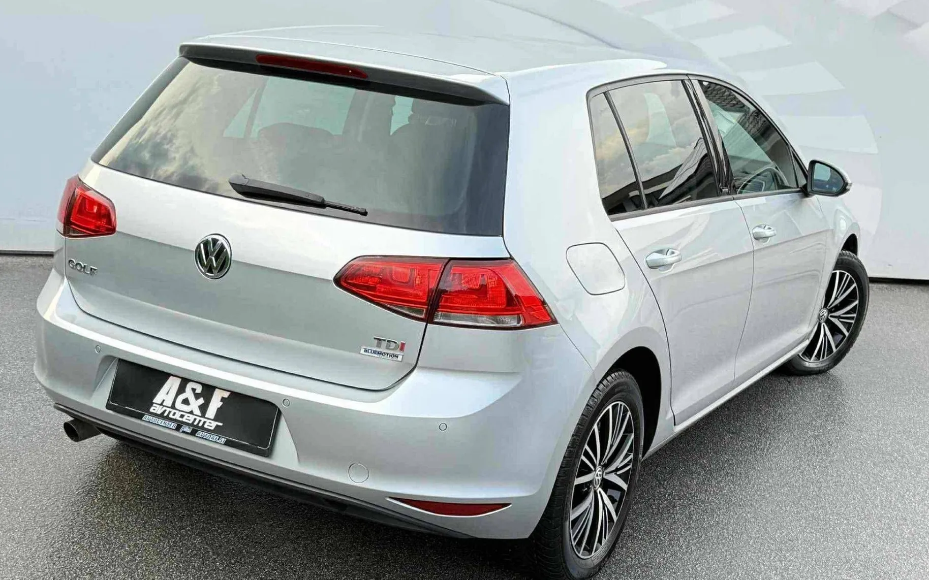 Zunanja slika - VW Golf - 1.6 TDI-ALLSTAR-LIZING ZA TUJCE-PDC-TEMPOMAT... - 5