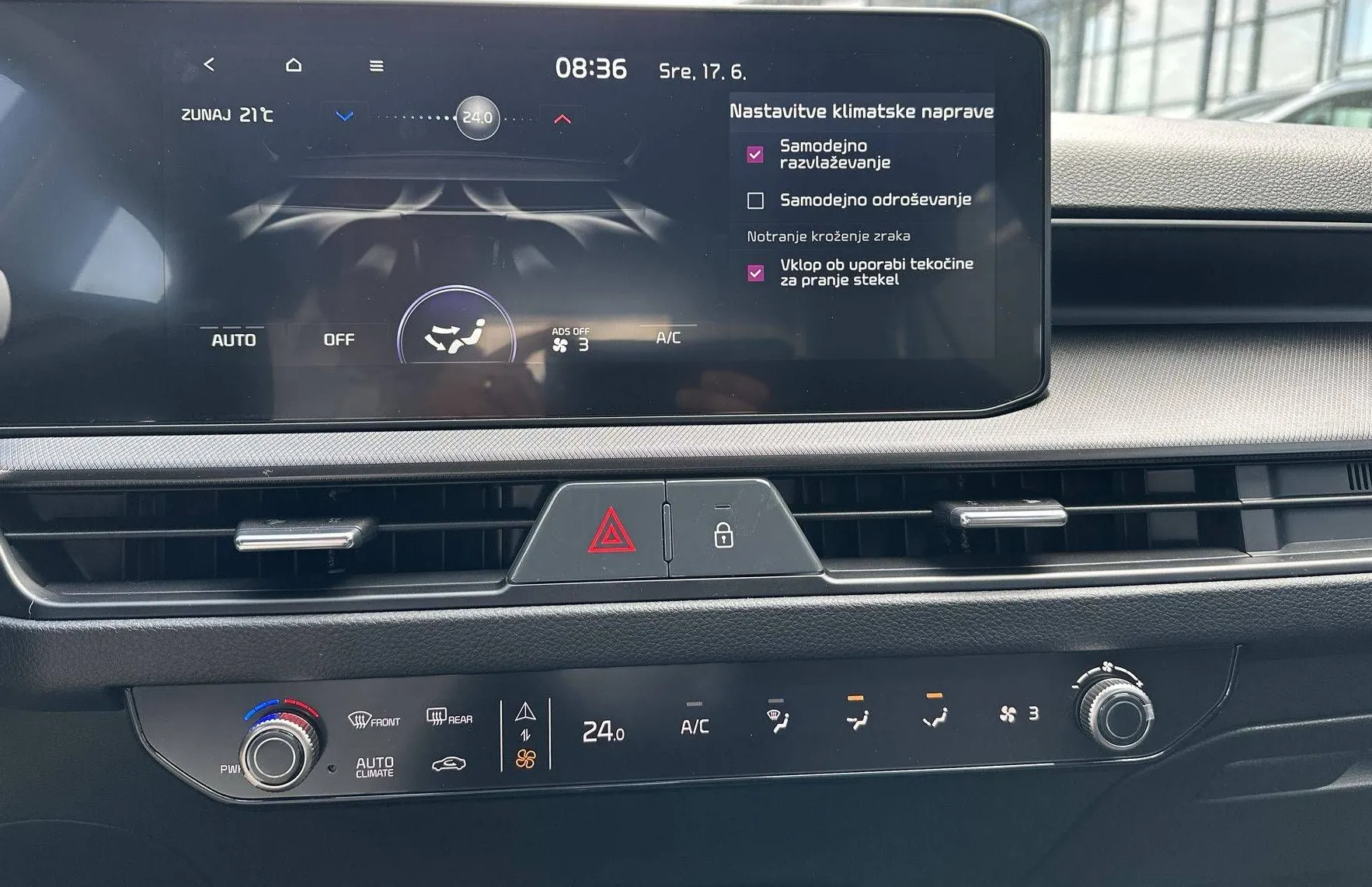 Zunanja slika - KIA Stonic - 1.0 T-GDi LX Life - 19