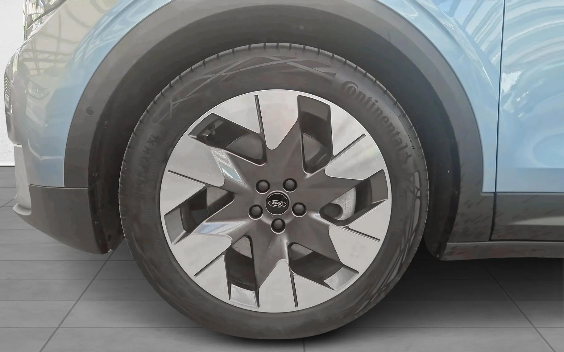 Zunanja slika - Ford Explorer - PREMIUM 286KM 77KW-SLO-360o-RADAR-BLISS-KLJUKA - 12