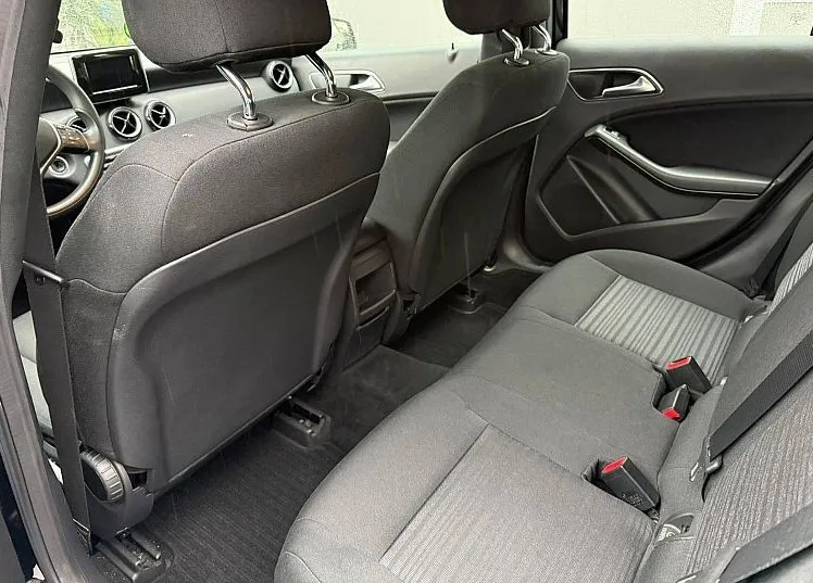 Zunanja slika - Mercedes-Benz A-Razred - A 160 CDI 1.LASTNIK KOT NOV SERVISIRAN NA MERC - 10