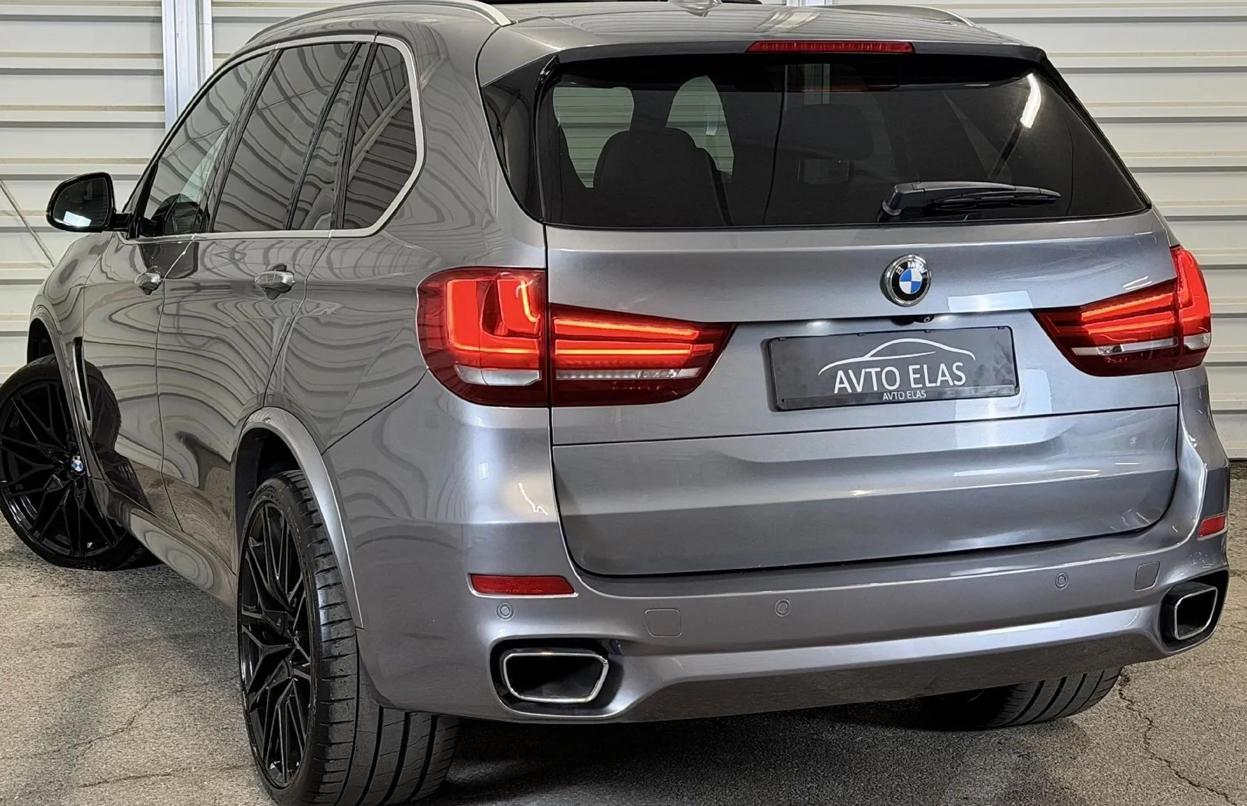 Zunanja slika - BMW X5 - serija : XDRIVE - PANO - HUD - GRET. SED. - KLJUKA - KAME - 5