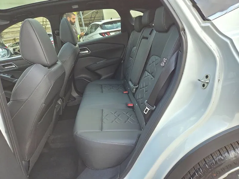 Zunanja slika - Nissan Qashqai - 1.3 Dig-T MHEV 158 2wd X-Tronic TEKNA - 14