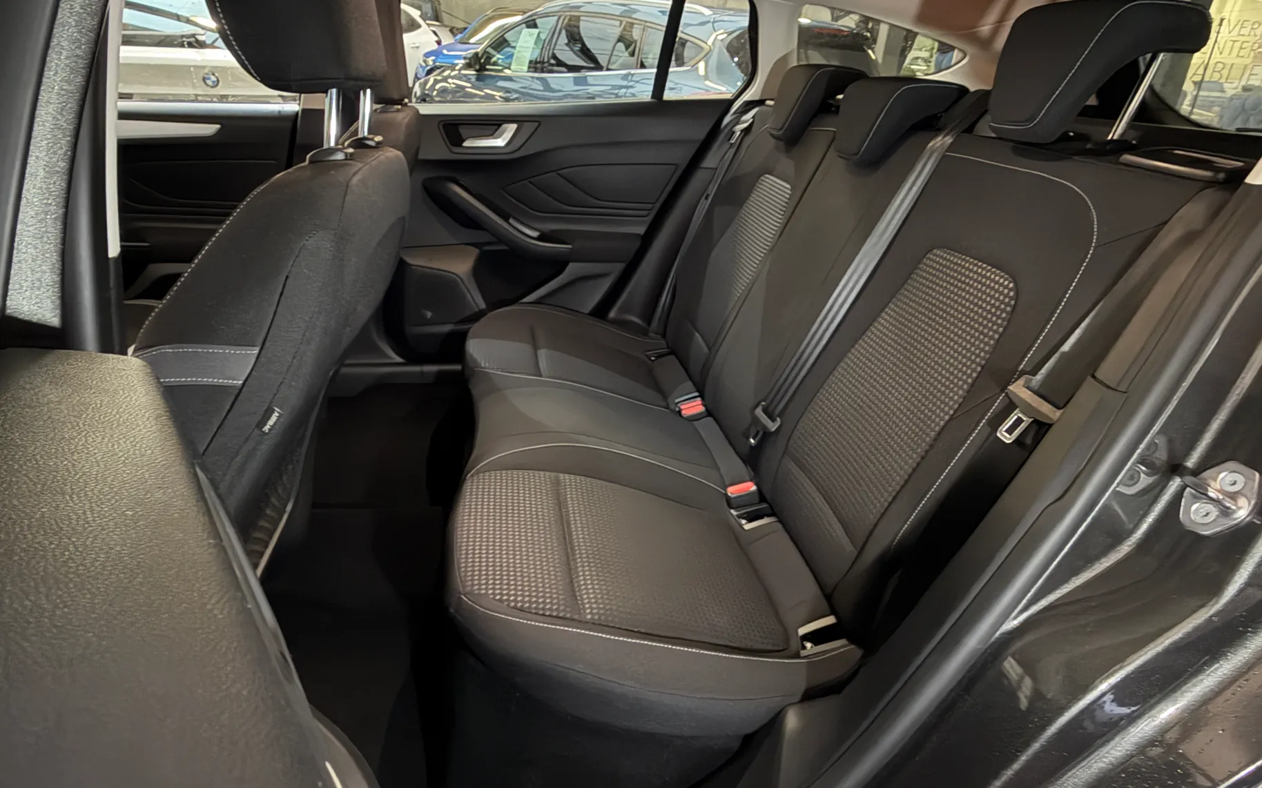 Notranja slika - Ford Focus - 1.0 - 17