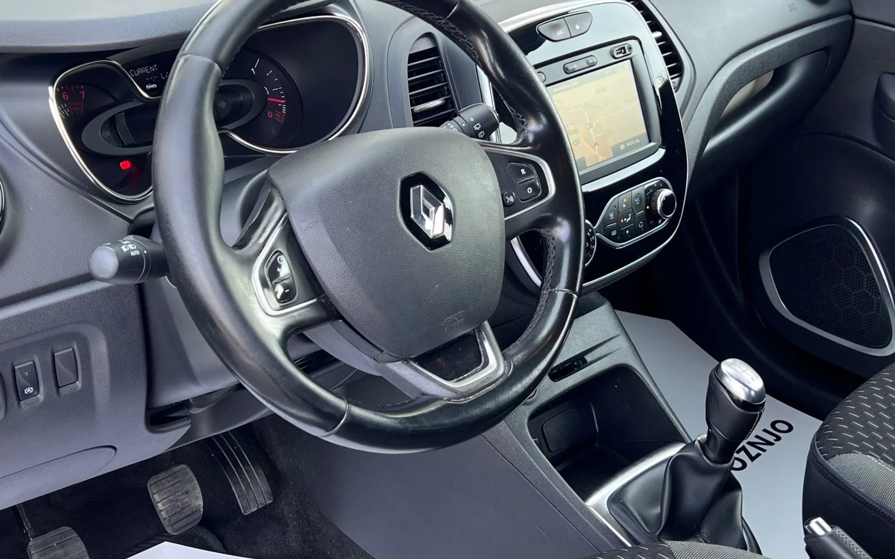 Notranja slika - Renault Captur - TCe+1.LAST+SLO+LED+NAVI+ALU+KEMERA - 11