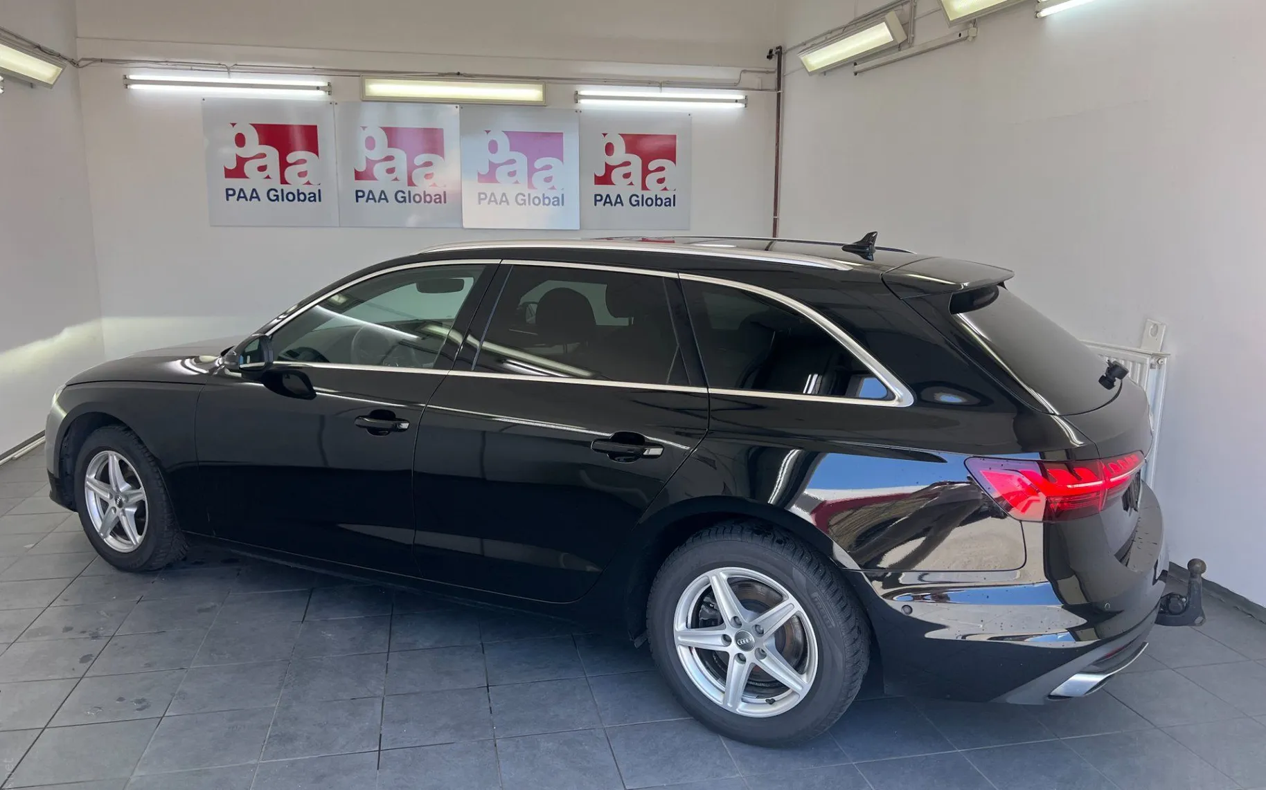 Zunanja slika - Audi A4 - 30 TDI S line S tronic.KAMERA.NAVI.USNJE.LED. - 3
