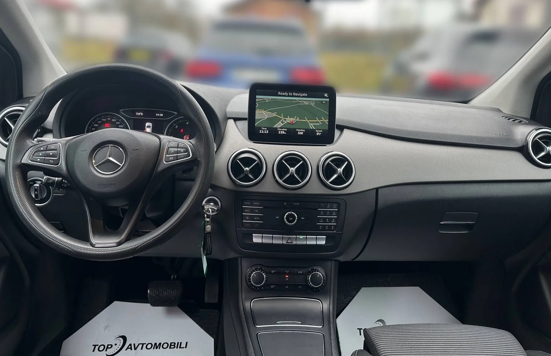 Zunanja slika - Mercedes-Benz B-Razred - B180d NAVI TEMP KAM KLJUKA PDC MOŽNOST BREZ POLO.. - 20