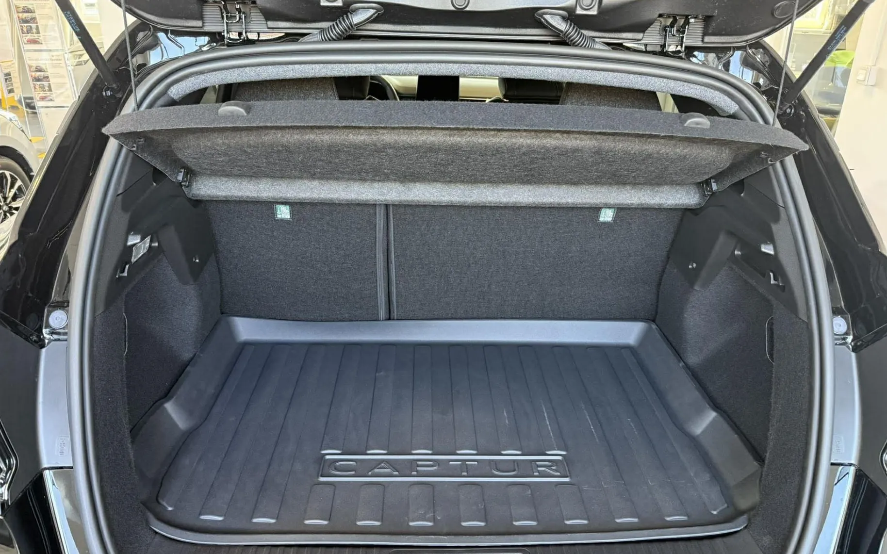 Zunanja slika - Renault Captur - TCe 140 TECHNO AKCIJA ZALOGA - 7