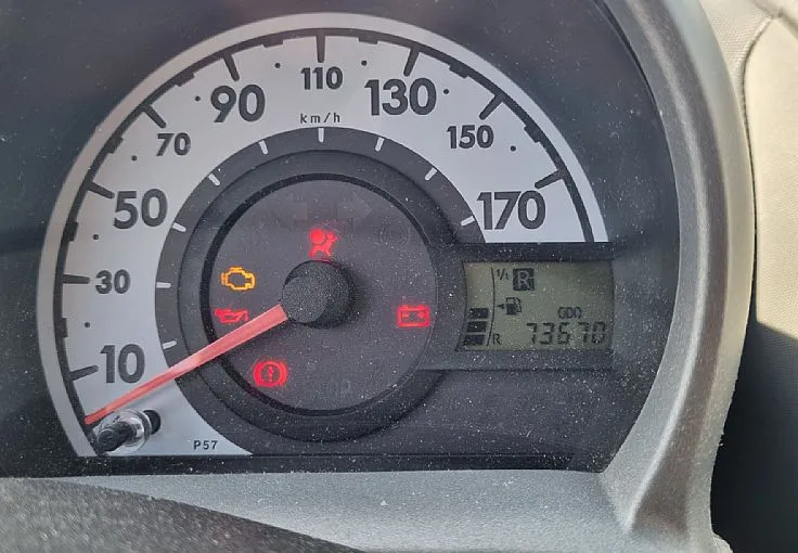 Zunanja slika - Peugeot 107 - Style 1.0 2-Tronic 73670KM.PRVI L., SER. VERIGA - 8