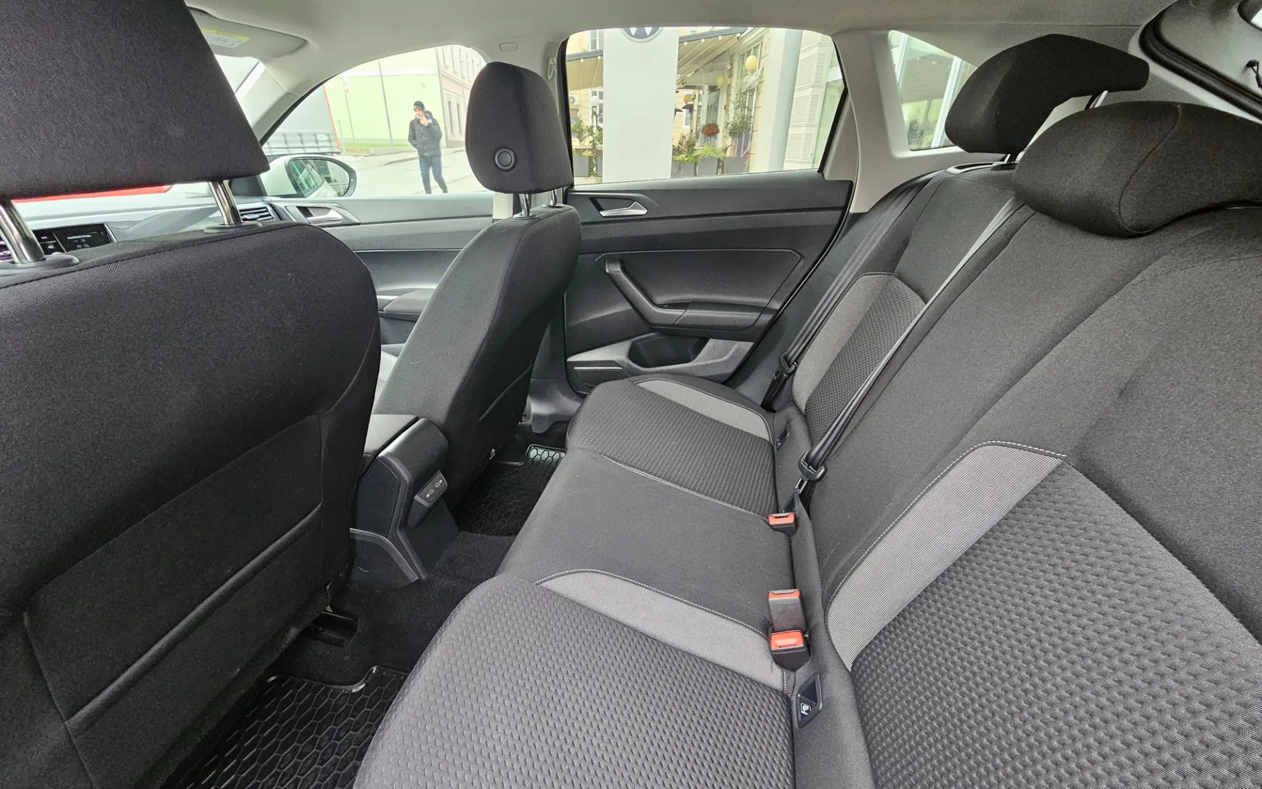 Zunanja slika - Volkswagen Taigo - 1.0 TSI 4ALL 85kW - 8