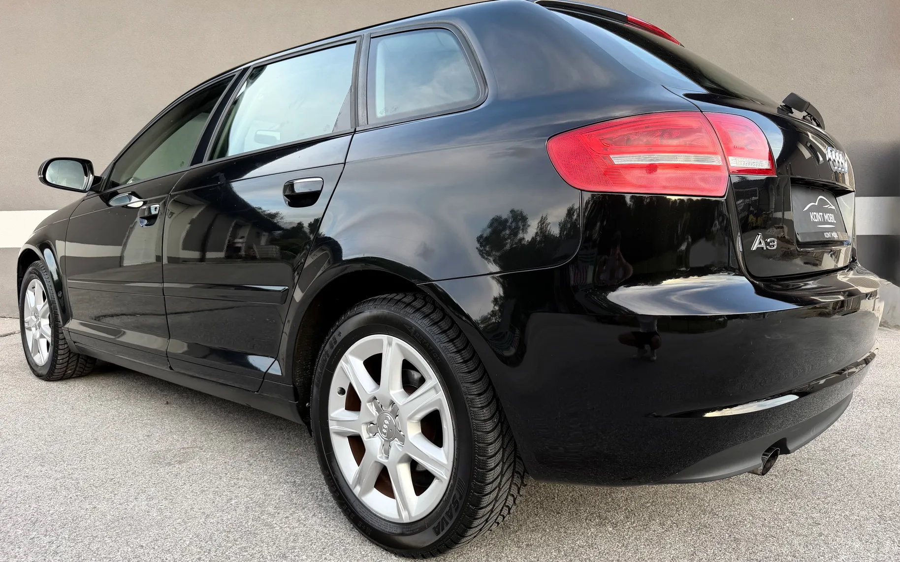 Zunanja slika - Audi A3 - Ambiente 2.0 TDI S-tronic F1 2.LASTNIK ALU 16. - 15
