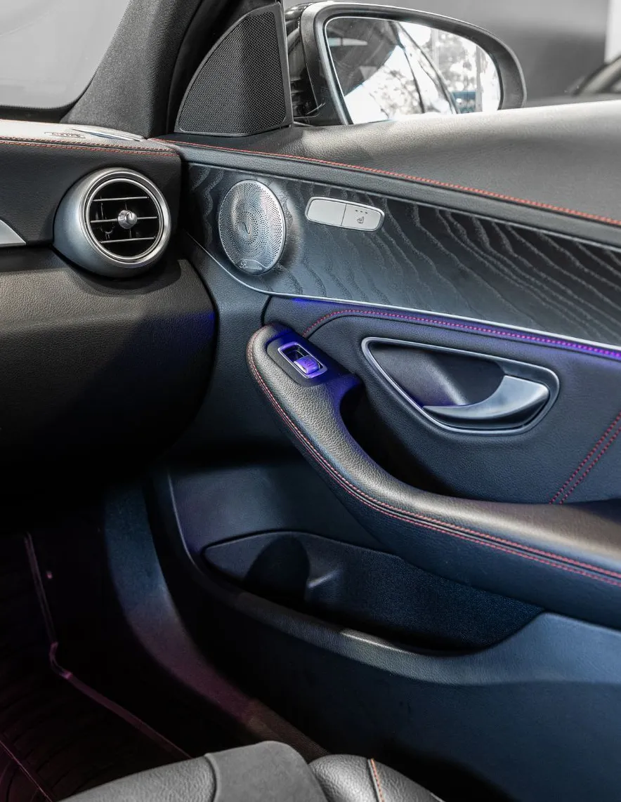 Zunanja slika - Mercedes-Benz C-Razred - C43AMG-4MATIC-KEYLESS-VIRTUAL-PANO-ALCANTARA-19C - 15