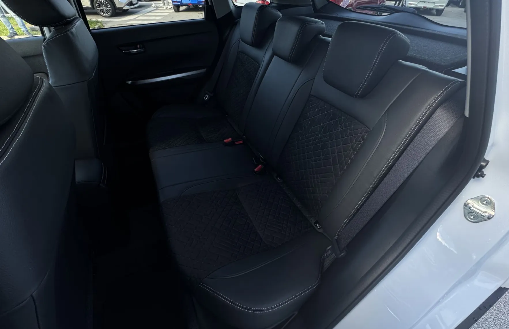 Zunanja slika - Suzuki Vitara - 1.4 BOOSTERJET HYBR ELEGANCE TOP ALGR at - 11
