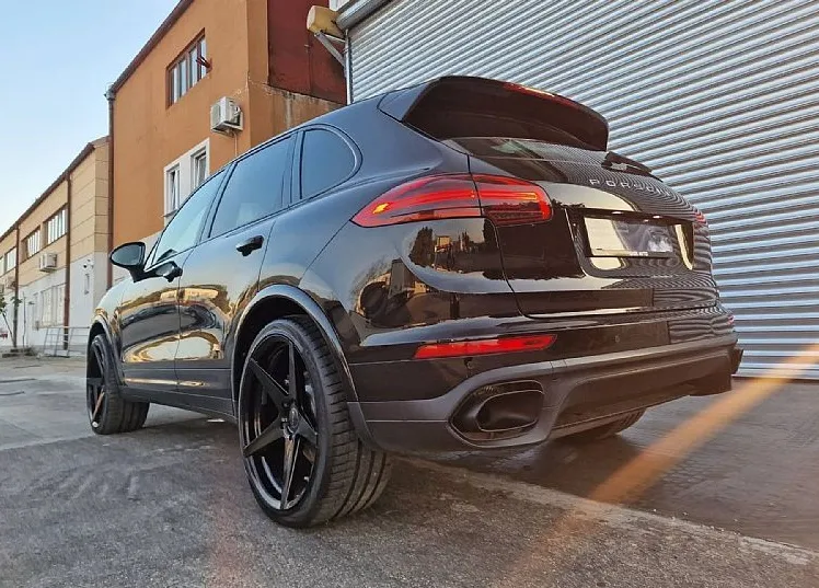 Zunanja slika - Porsche Cayenne - 3.0 TD Platinum Edition 22col - 3