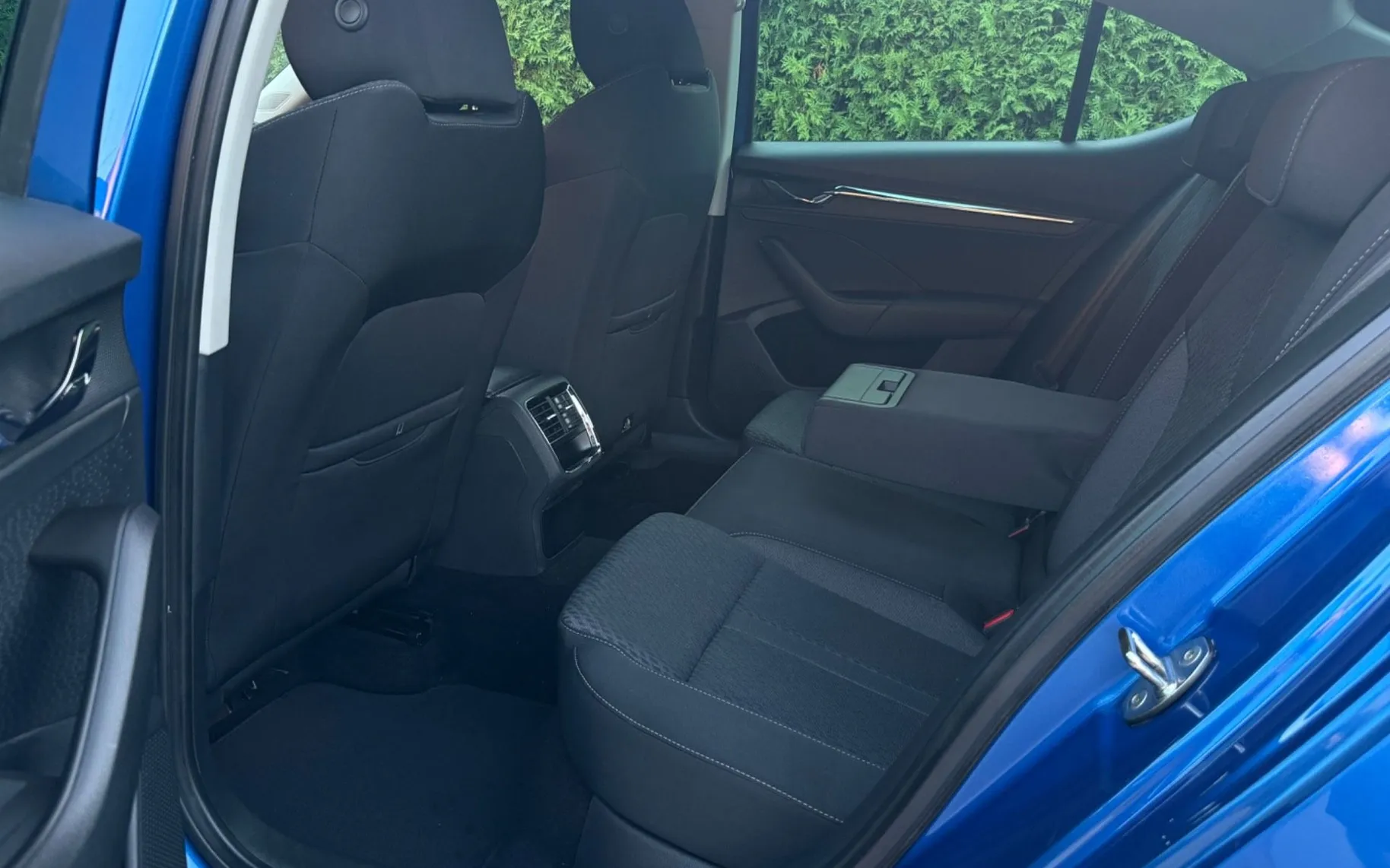 Notranja slika - Škoda Octavia - 2.0 TDI-DSG-VIRTUAL-LIZING ZA TUJCE-FUL LED - 10