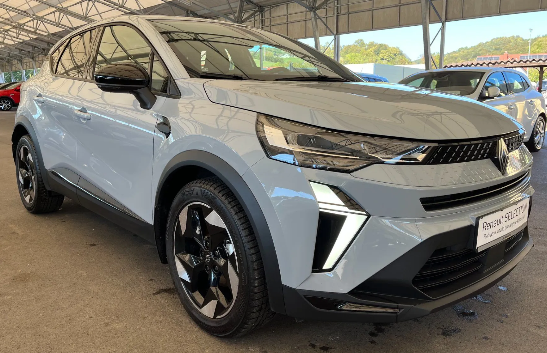 Zunanja slika - Renault Captur - TCe 140 Techno - SLOVENSKI - 3