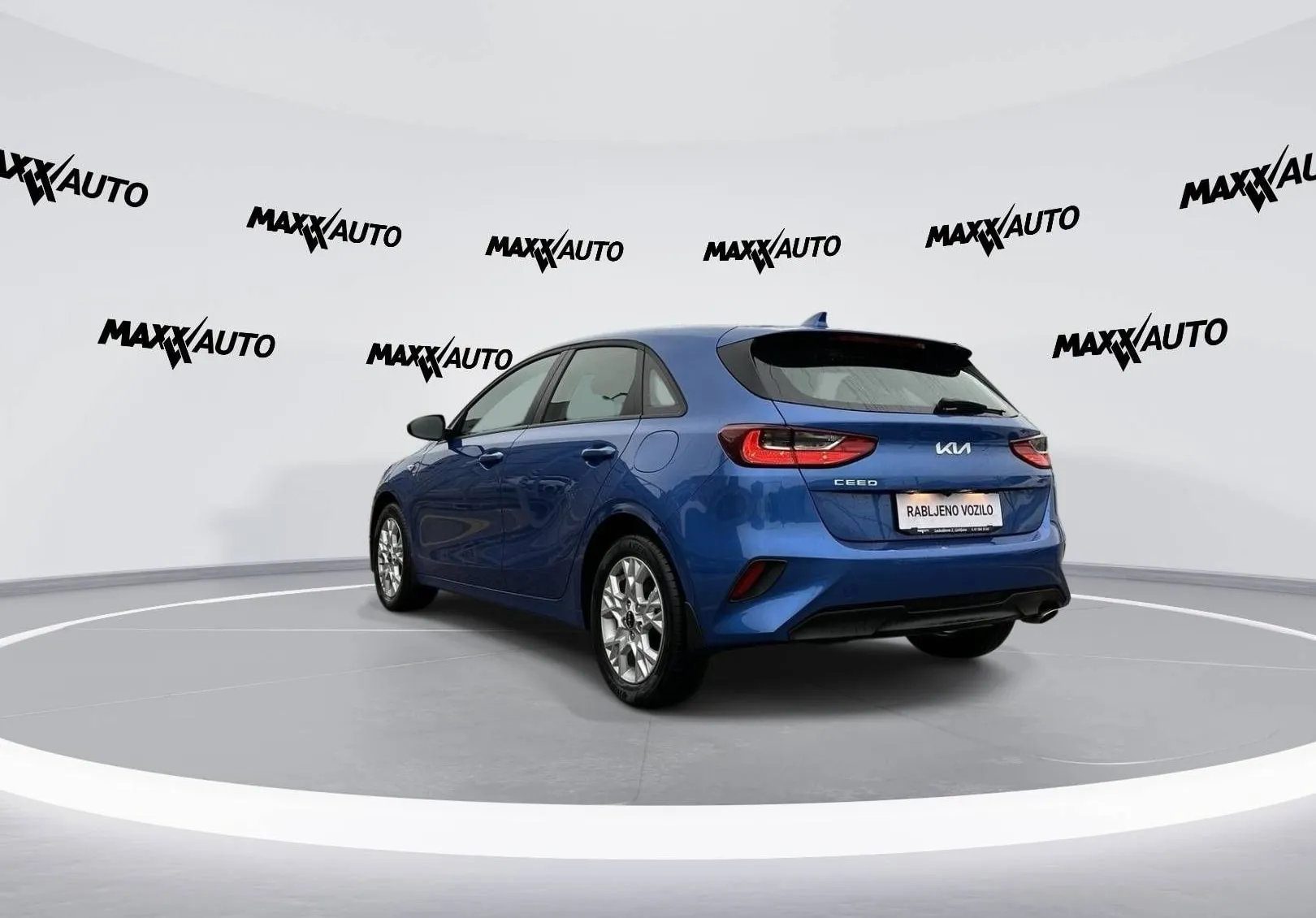 Notranja slika - KIA Ceed - 1.0 T-GDi EX Champion ISG. M T... - 34