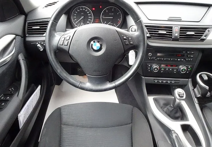 Zunanja slika - BMW X1 - serija : xDrive25d ODLIČEN - NAJMOČNEJŠI NA TRŽIŠČU 160kW - 8