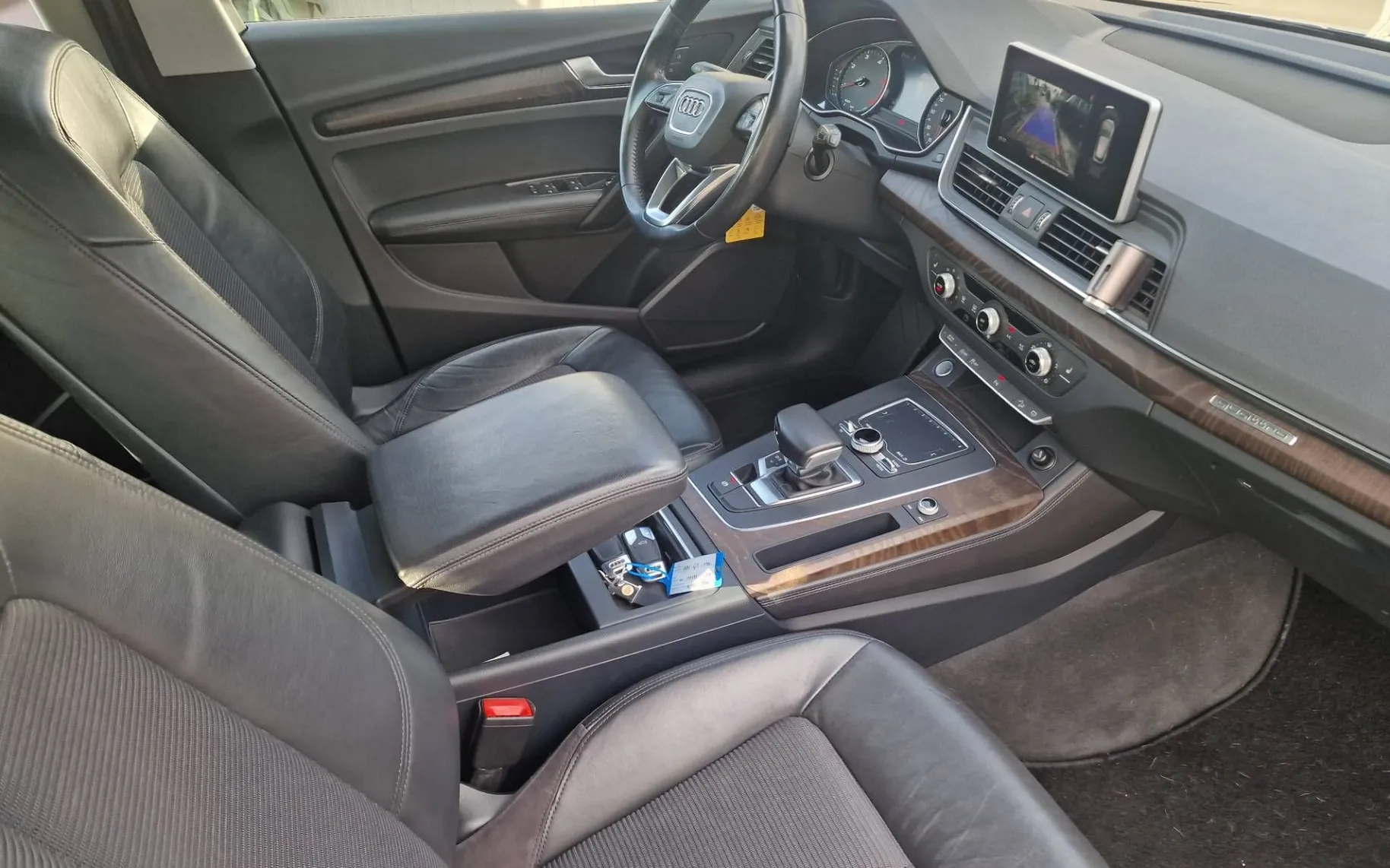 Notranja slika - Audi Q5 - quattro 2.0 TDI 190ps 161.000km KOT NOV - 11