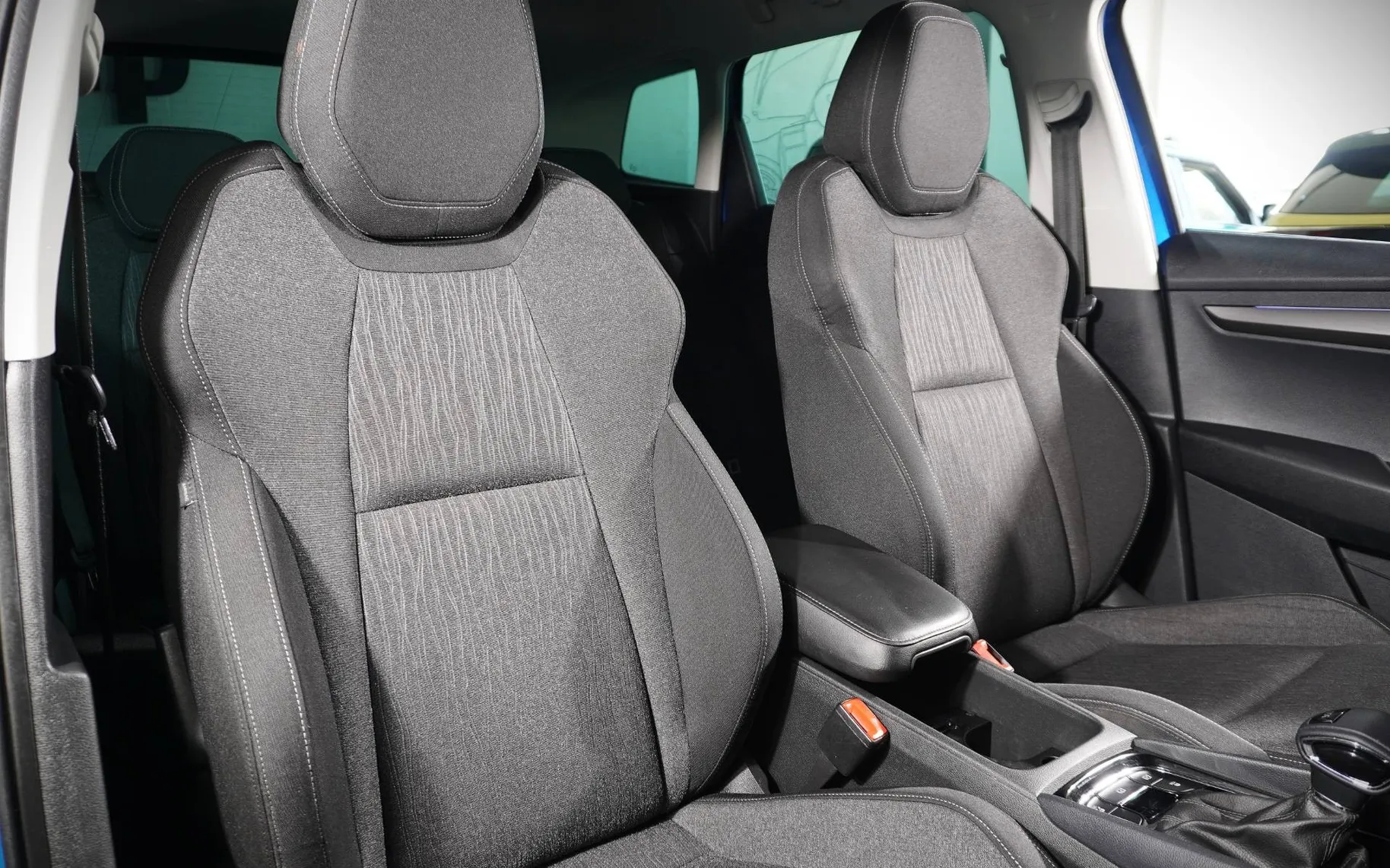 Zunanja slika - Škoda Karoq - 1.5 TSI ACT Style DSG 1.LAST+SLO+ACC+TOP - 15