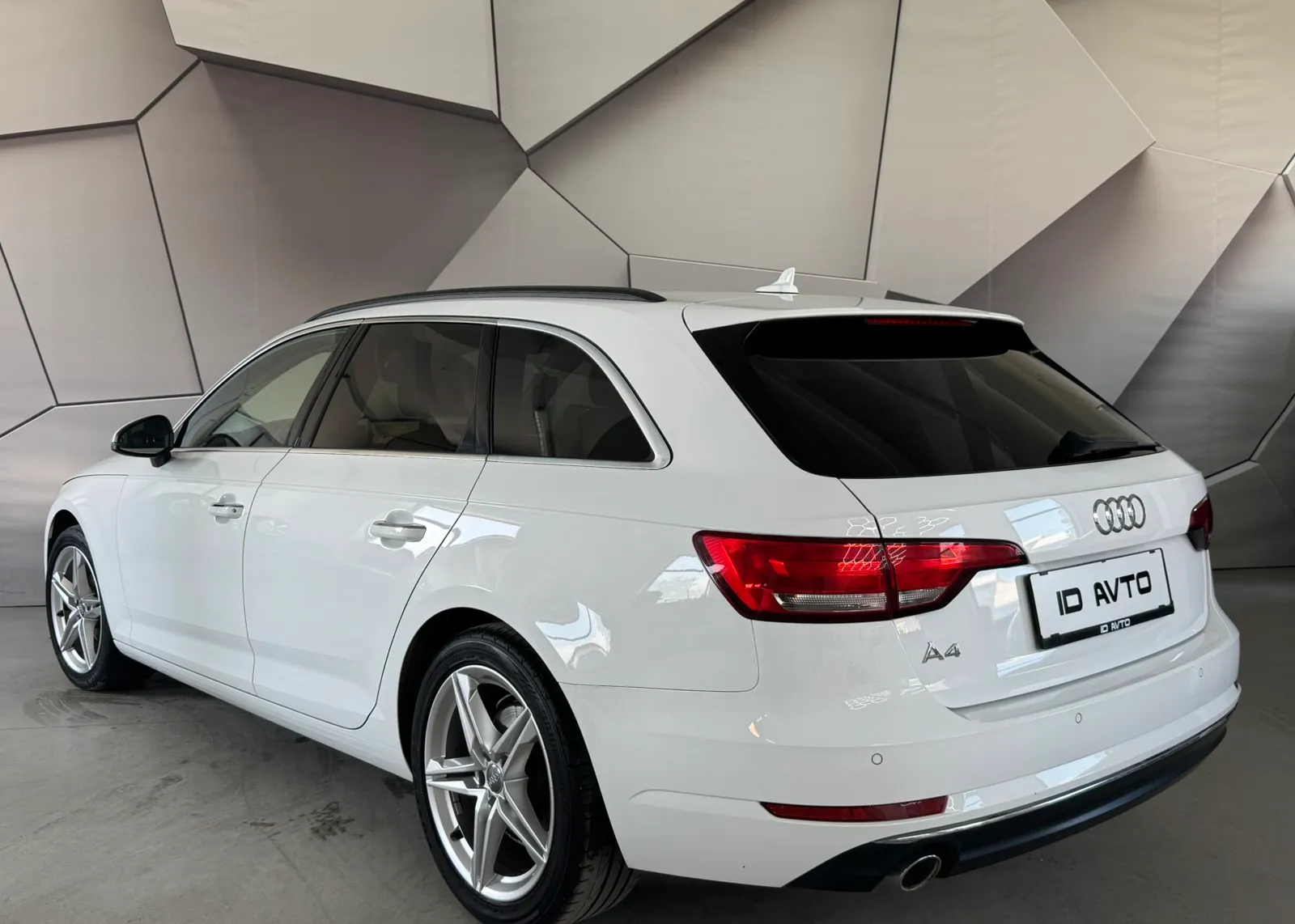 Zunanja slika - Audi A4 - A4 - 2