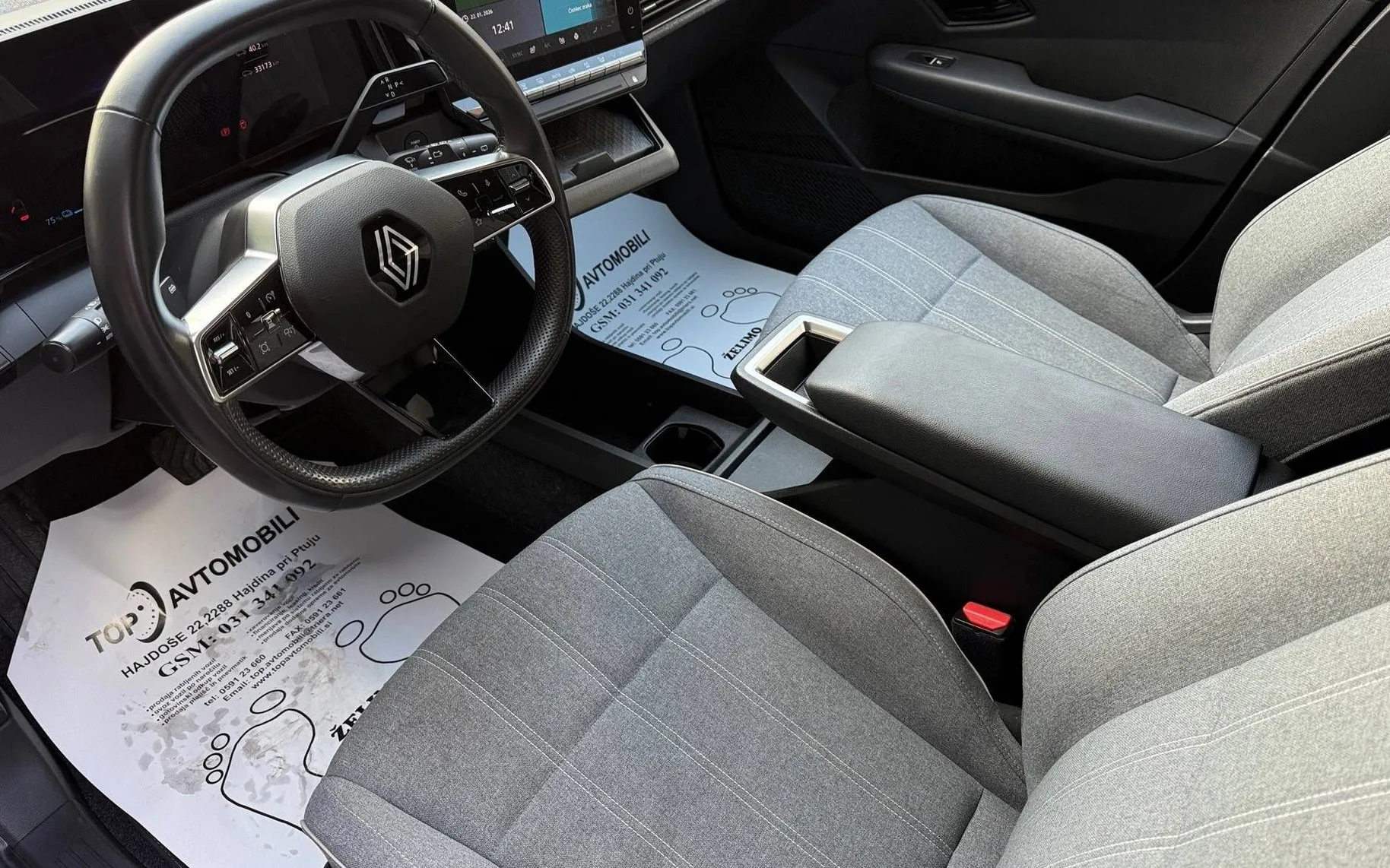 Zunanja slika - Renault Megane E-tech - equilibre EV40 96kW  SUBVENCIJA 3000 EUR ... - 12