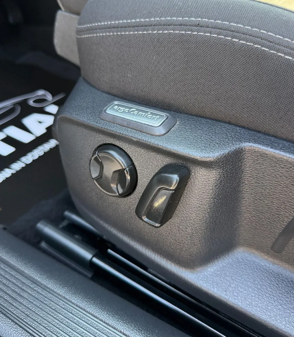 Zunanja slika - Volkswagen Passat - 2.0 TDI DSG-KAMERA-NAVI-ACC-LINE ASS-LED-SLO - 10