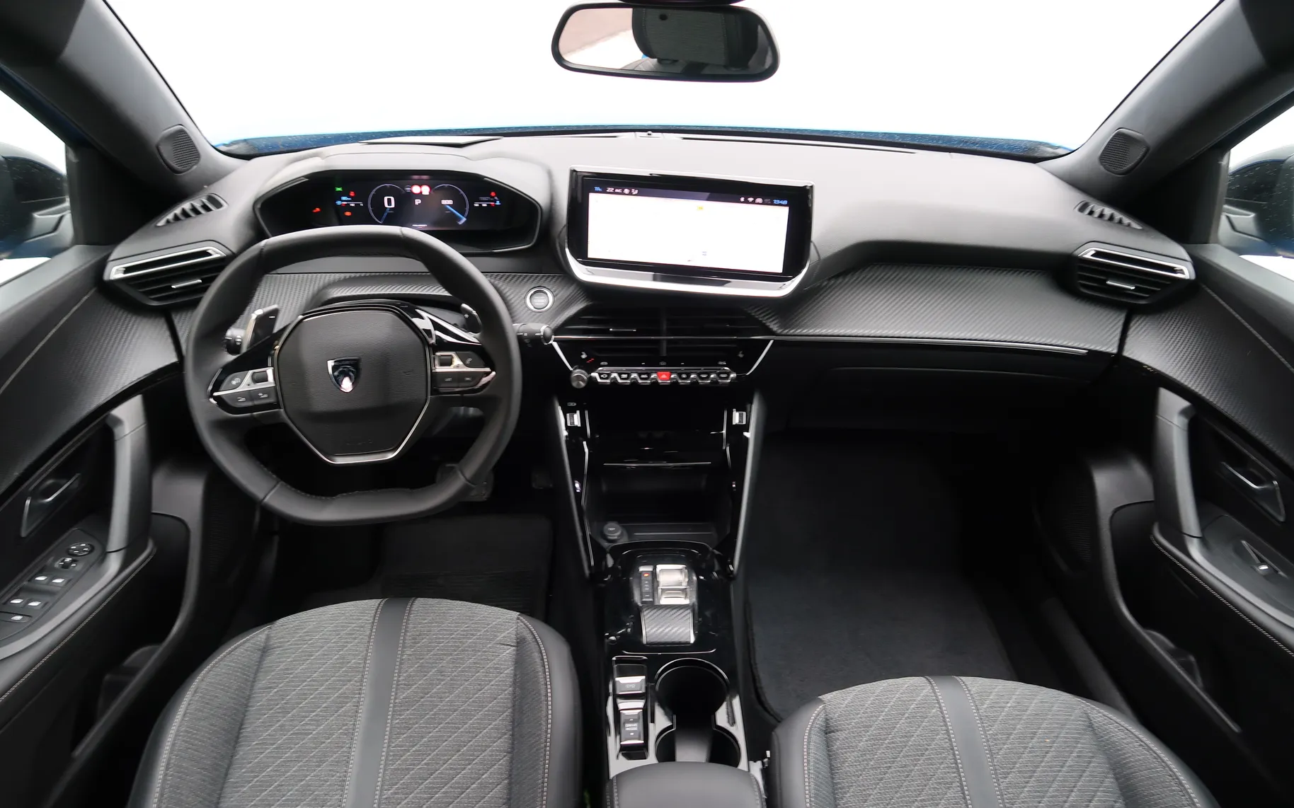 Zunanja slika - Peugeot 2008 - 1.2 PURETECH 130 ALLURE PACK EAT8 - 8