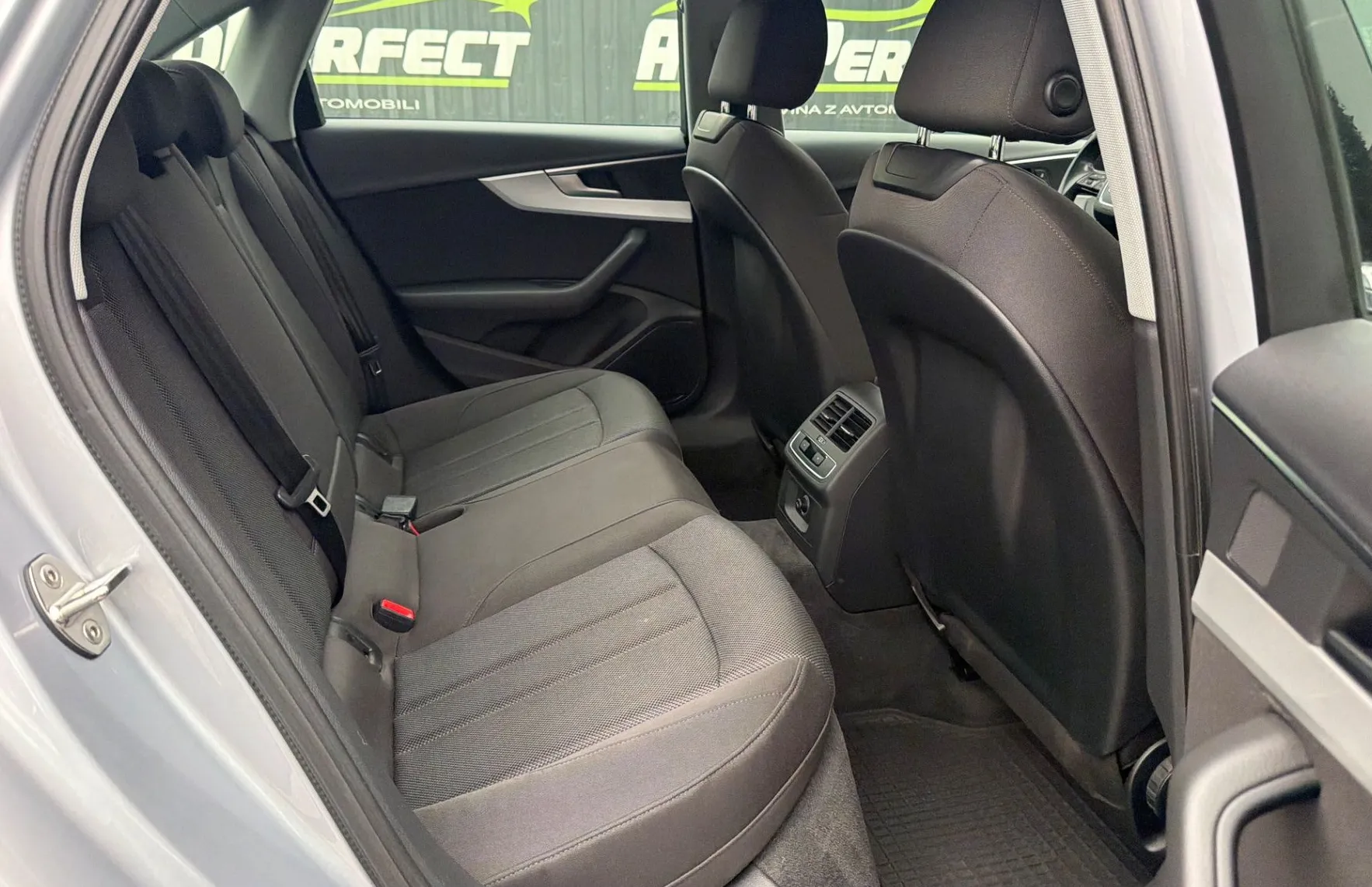 Zunanja slika - Audi A4 - 2.0 TDI S tronic |LED|SLO|NAVI|PDC|SERVISIRAN| - 17