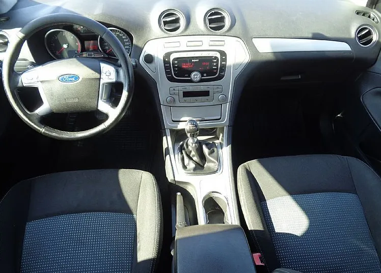 Zunanja slika - Ford Mondeo - 2.0 TDCi 163hp - KASKO GRATIS - 9