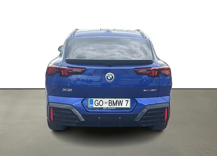 Zunanja slika - BMW X2 - serija :  sDrive20i - 6