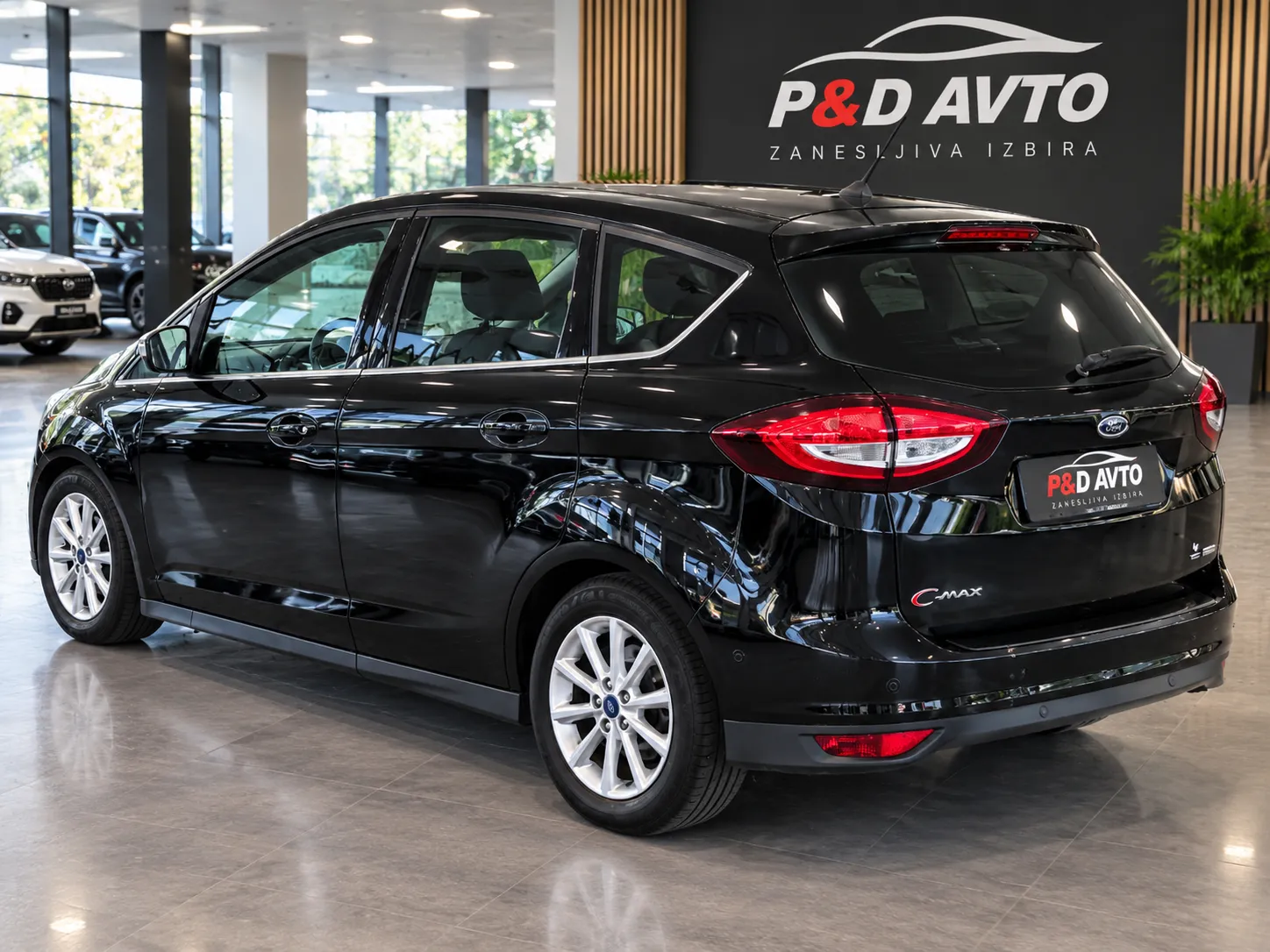 Zunanja slika - Ford C-MAX - 1,0 EcoBoost Titanium - 4