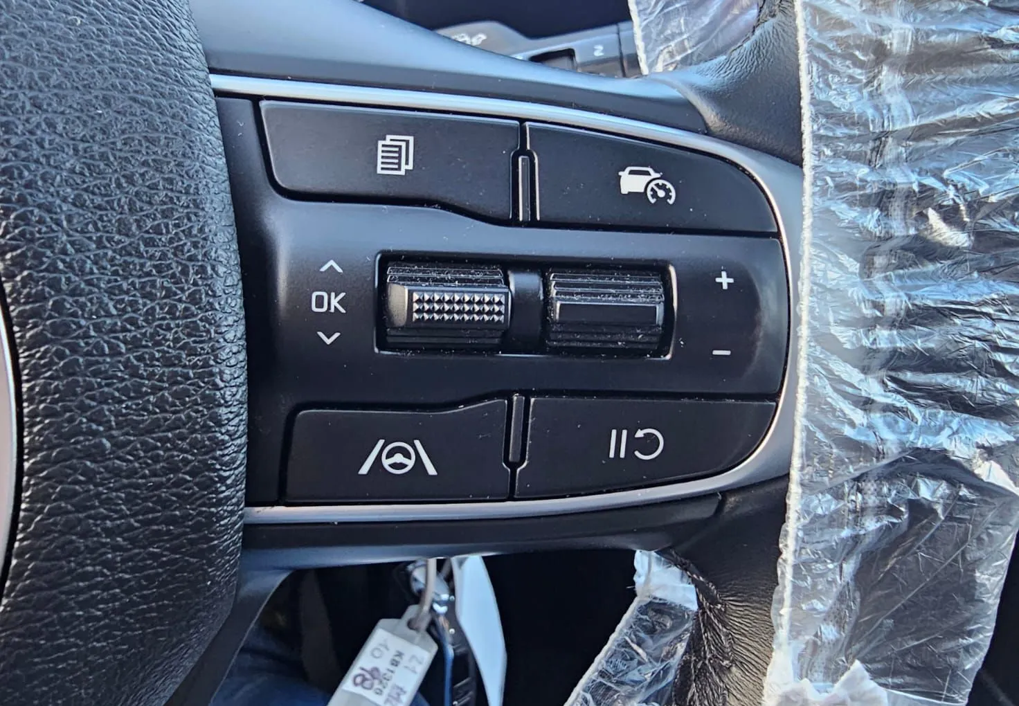 Zunanja slika - KIA Sportage - 1.6CRDi StyleDCT|fuLED|AC|kamera|NAVI|ASSIS|28tKM - 15