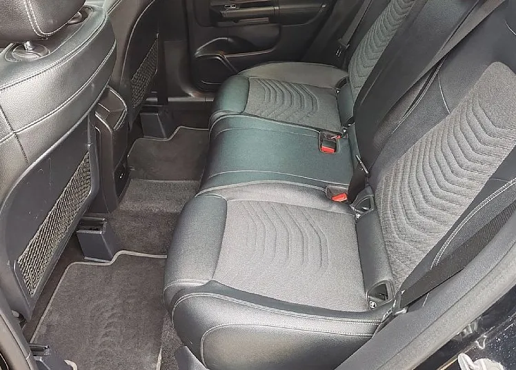 Zunanja slika - Mercedes-Benz GLA-Razred - 180 d-NAVI-2X PDC-LED-VIRTUAL-DEL.USNJE-KAMERA - 10
