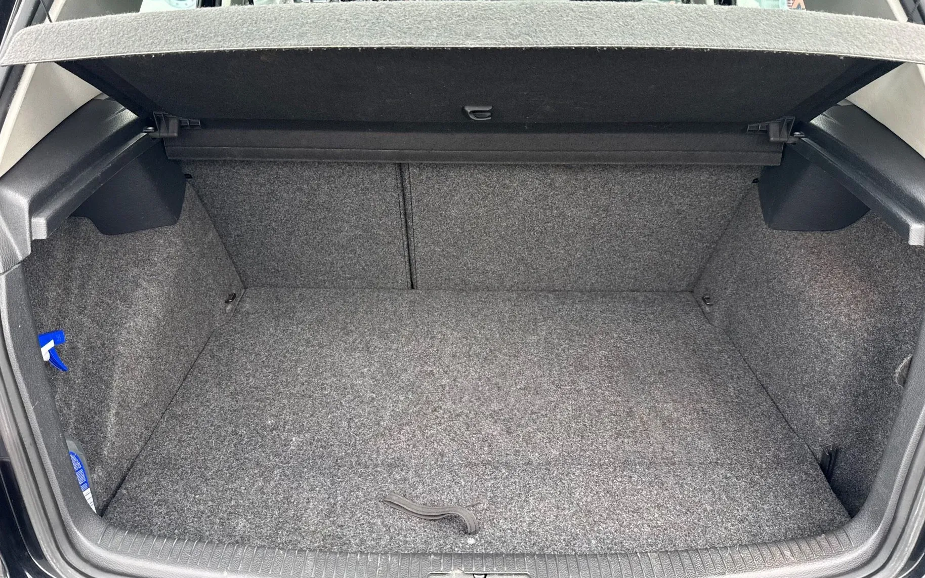 Zunanja slika - Volkswagen Golf - 2.0 TDI Comfortline|PARK.SENZ|VELIKI SERVIS - 14
